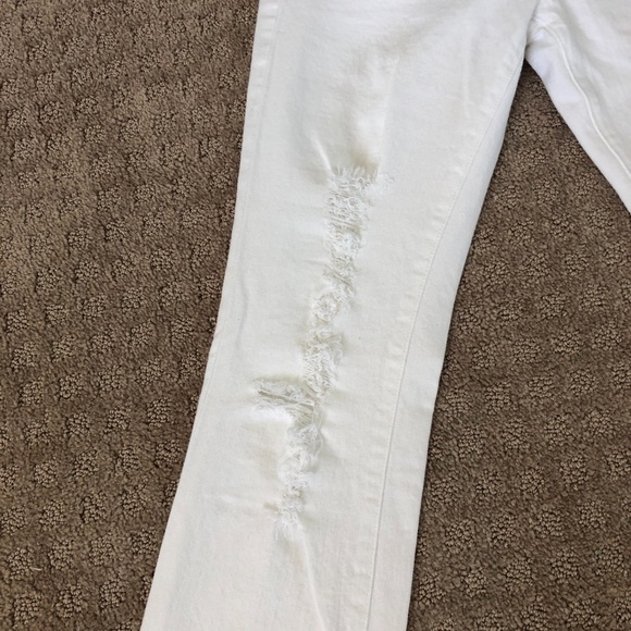 J.Brand White Distressed Jeans, Size 26 - Picture 5 of 7